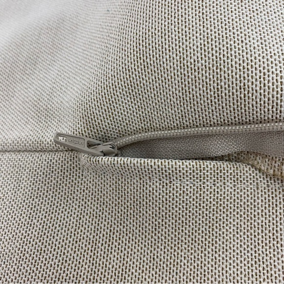 Hot Air Balloon London scene tapestry pillow cover 20 x 13 made in Turkey - Picture 10 of 12